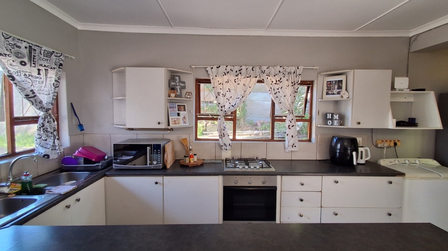 9 Bedroom Property for Sale in Cambridge Eastern Cape